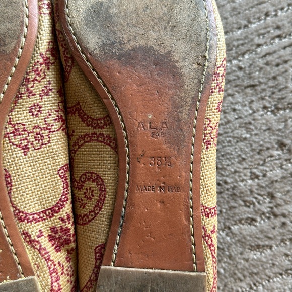 Alaia Tan & Red Geometric Swirl Flats - Picture 7 of 9